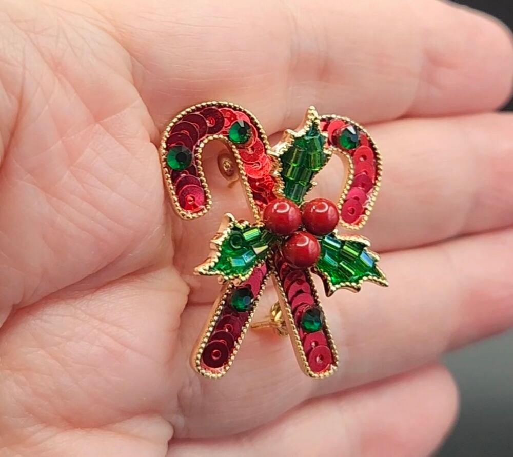 Christmas Candy Cane Brooch Enamel Sequin Rhinestone Beads